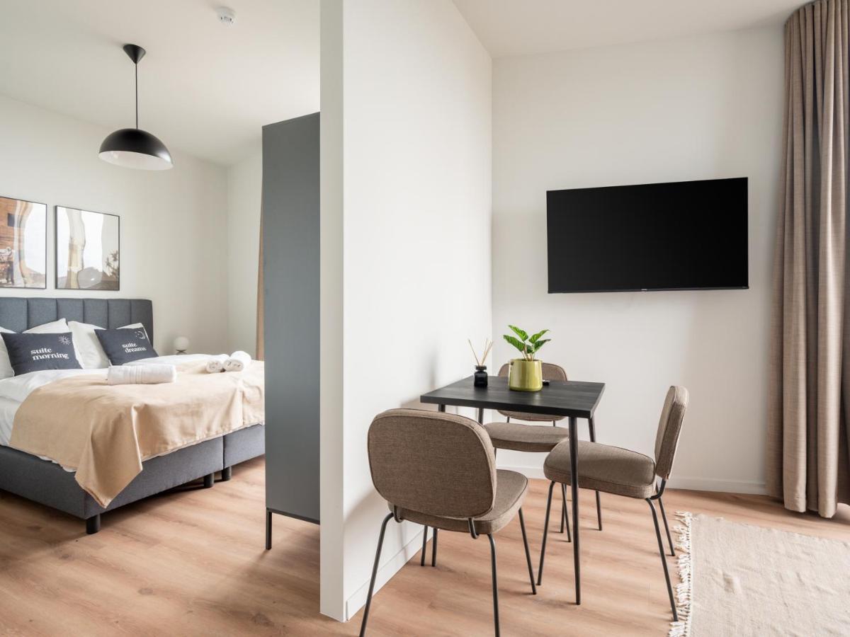 Limehome Eindhoven Gashouder エクステリア 写真